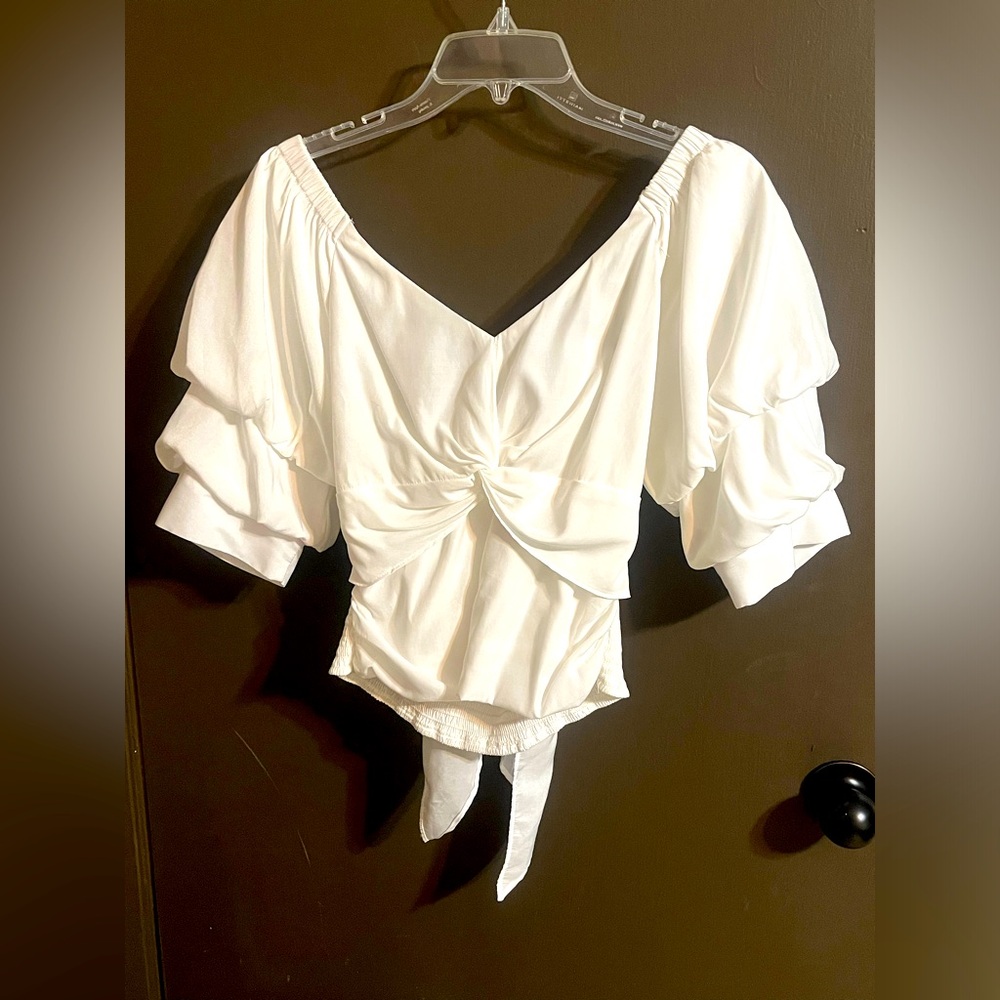 Easel Crop Top